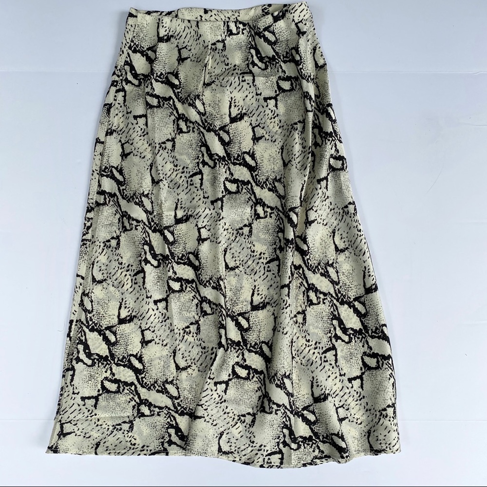 *SOLD*| VICI Azalea Snake Print Midi Skirt Medium - Picture 4 of 5